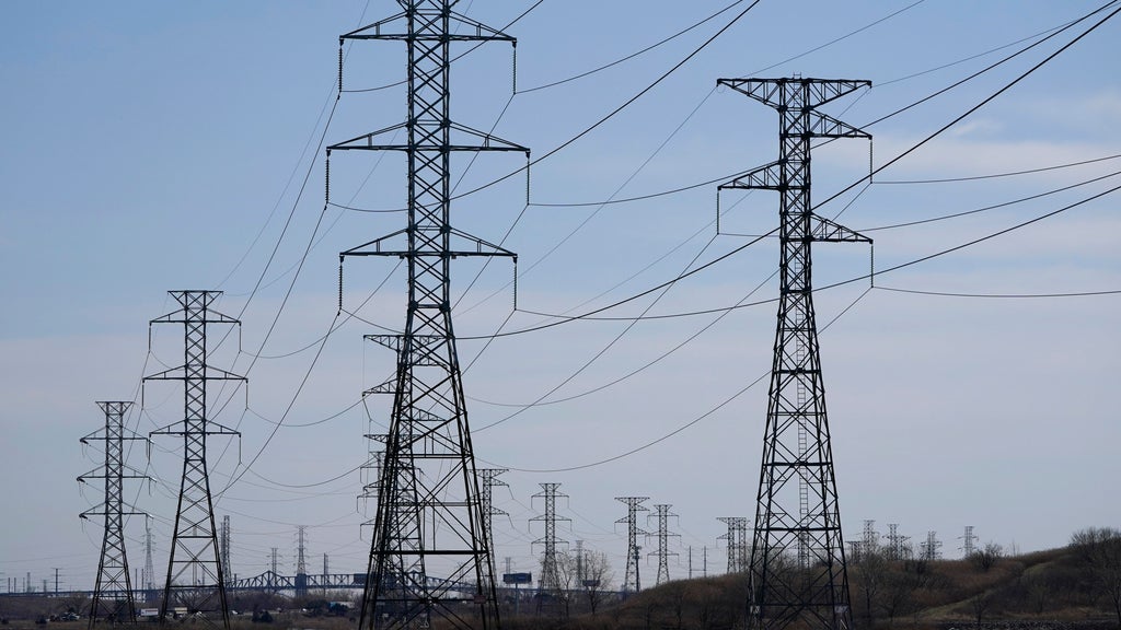 PG&E begins restoring power to Bay Area customers as fire weather conditions improve — CBS Bay Area (KPIX), Hillsborough Community news