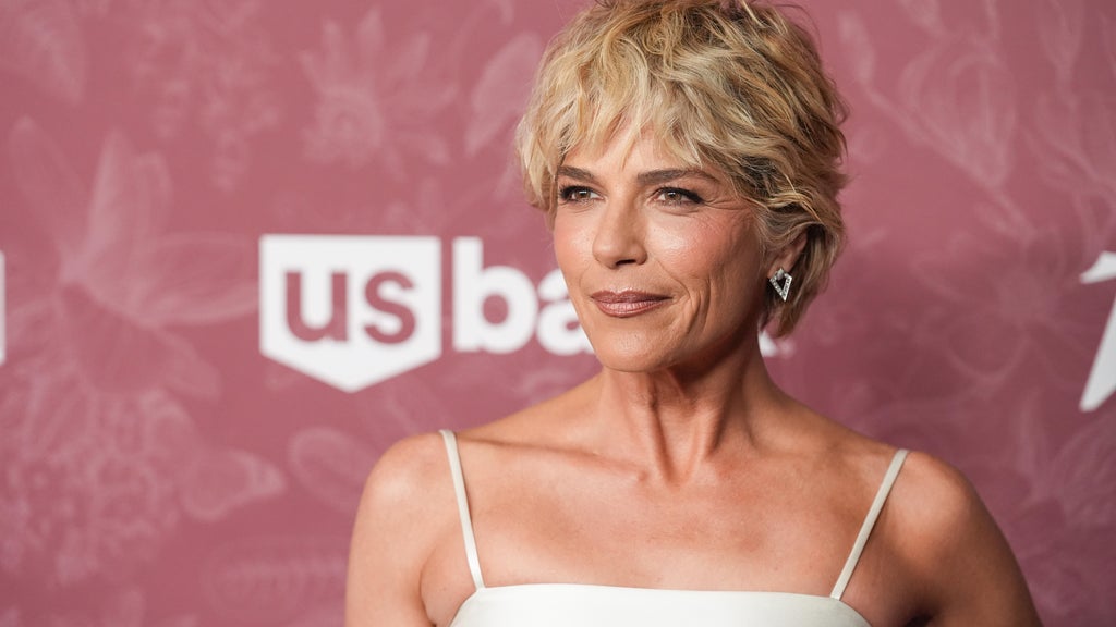 Actress Selma Blair arraigned following arrest for incident related to flight from LAX to JFK — CBS Bay Area (KPIX), Hillsborough Health news