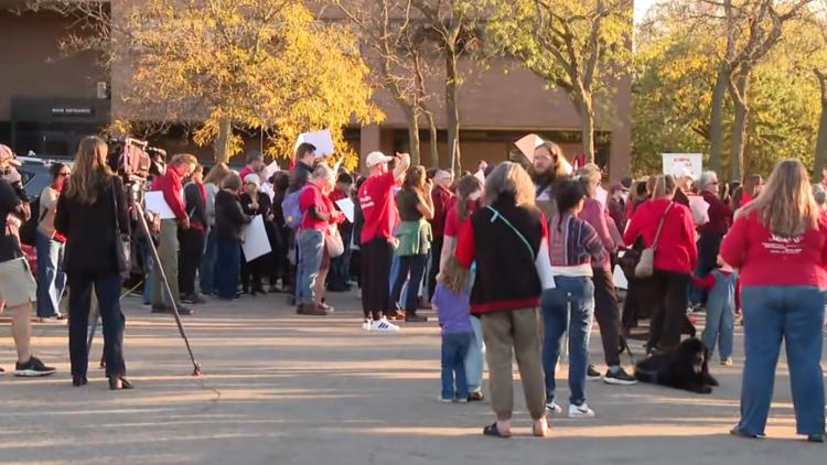 Protesters gather outside St. Paul school board meeting ahead of vote for mid-year cuts — KARE 11 Local, Hillsborough Schools news
