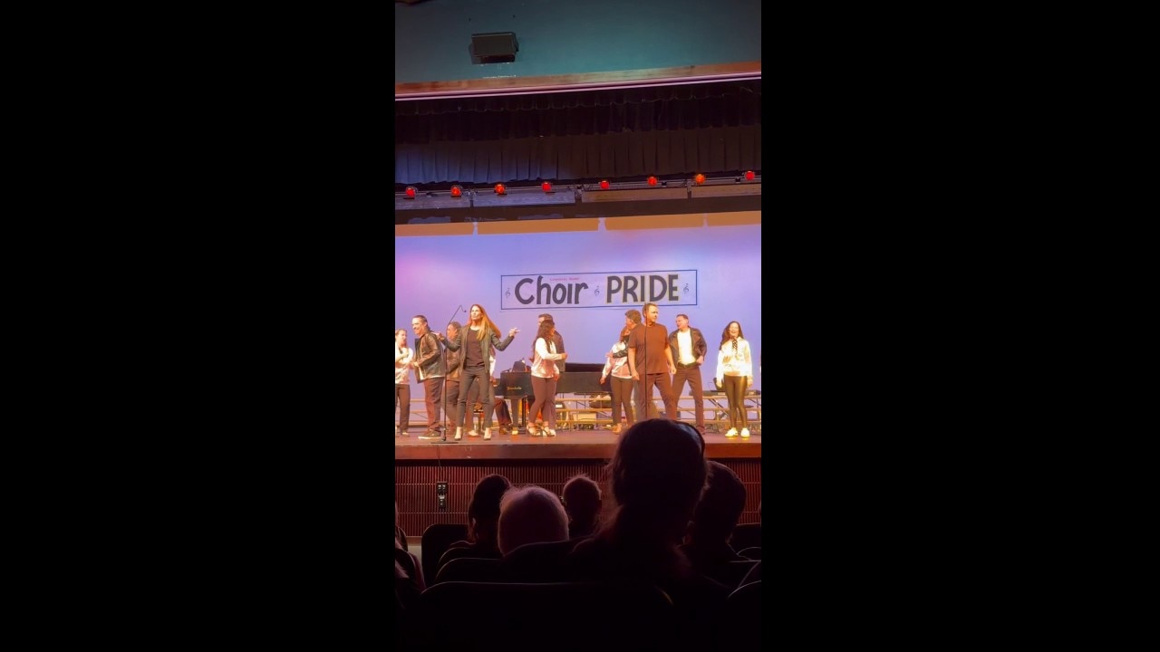Campolindo High School Alumni Choir — KTVU FOX 2 Bay Area, Hillsborough Arts news
