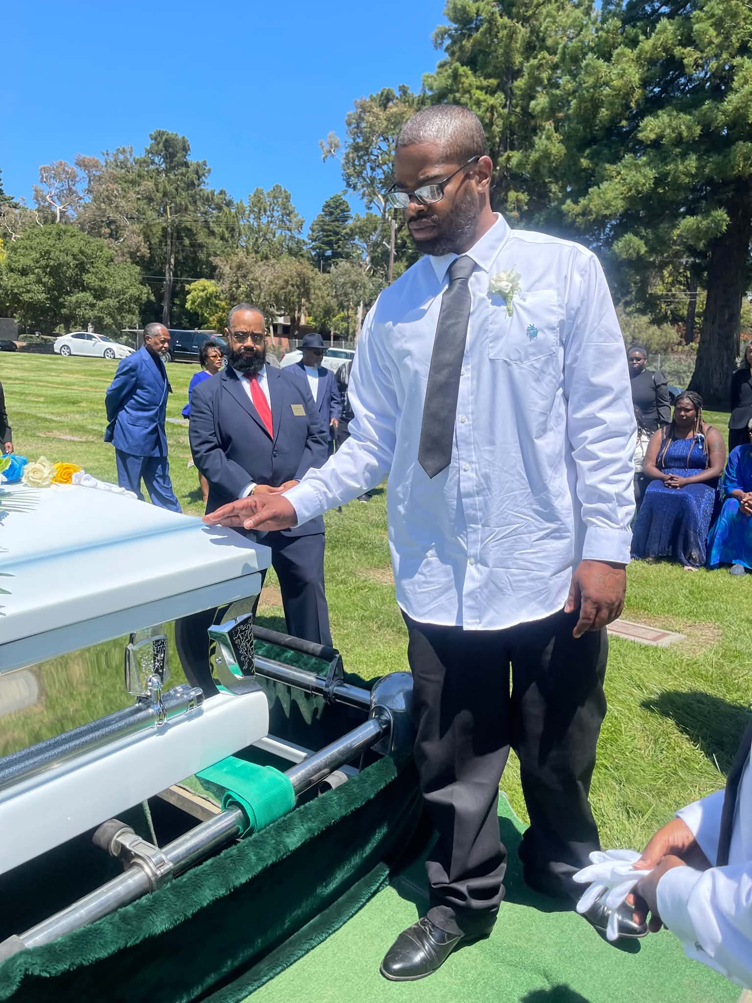 Oakland native is 5th in-custody death at Santa Rita Jail — Hillsborough Community news