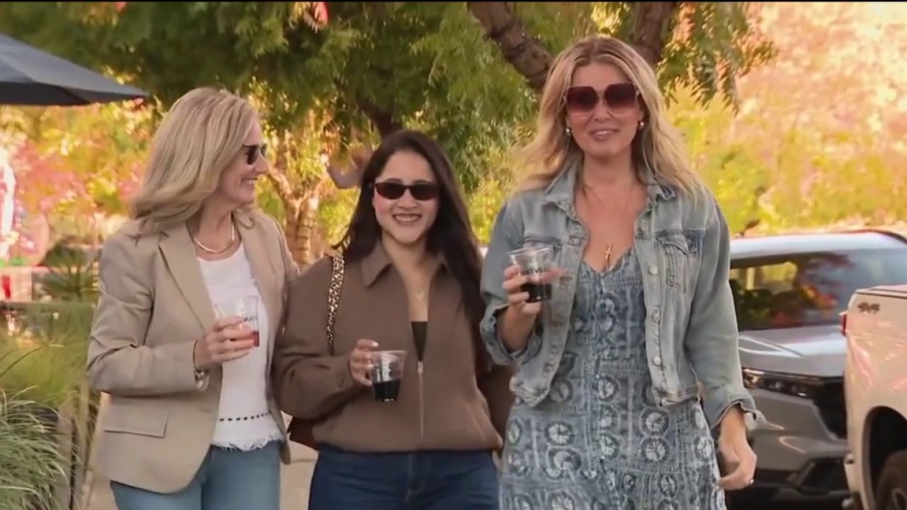 Yountville launches Napa Valley's first open-container entertainment zone — KTVU FOX 2 Bay Area, Hillsborough Community news