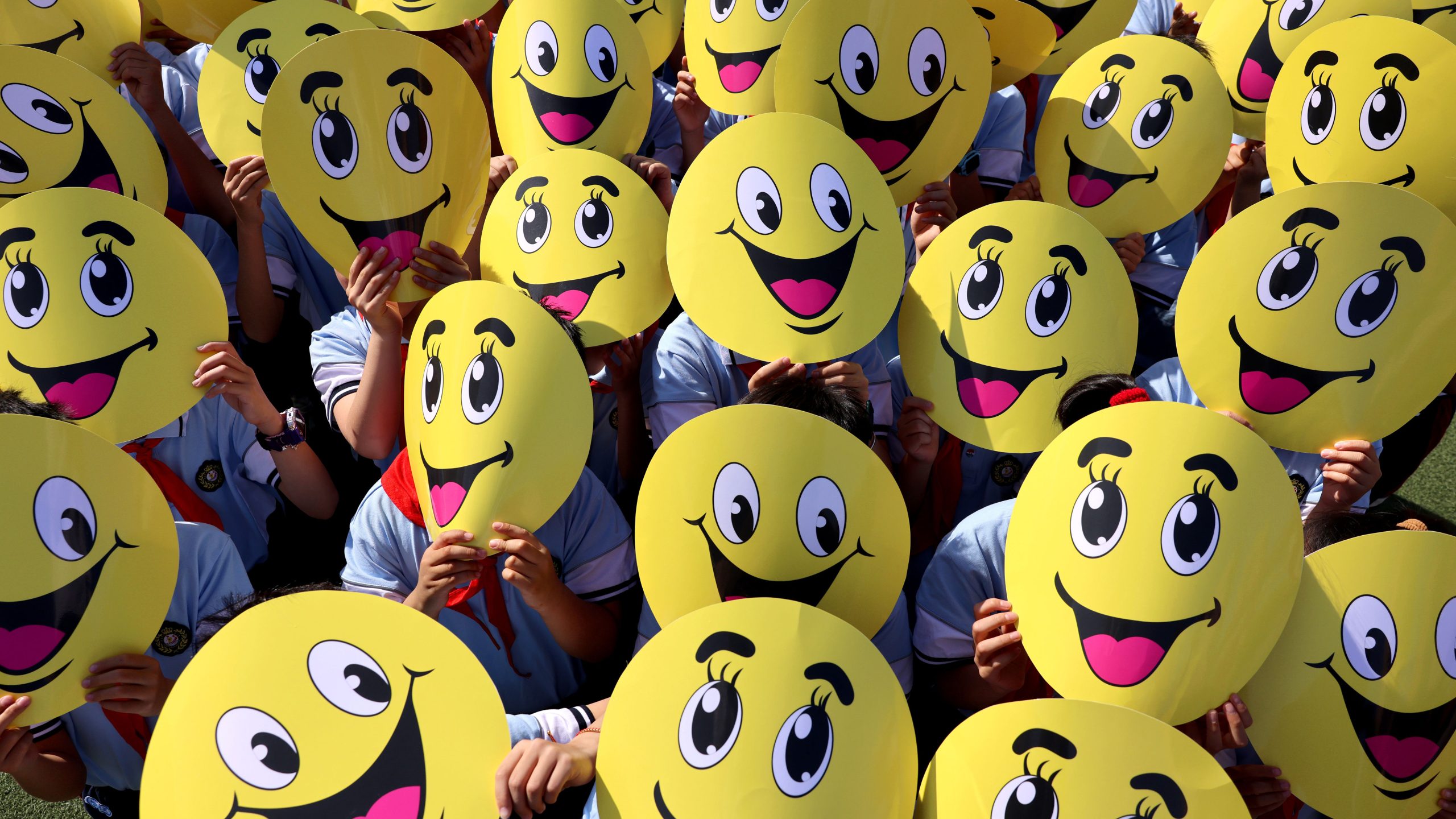 Want to improve your mood and your health? Smile more often, experts suggest — KTVU FOX 2 Bay Area, Hillsborough Health news